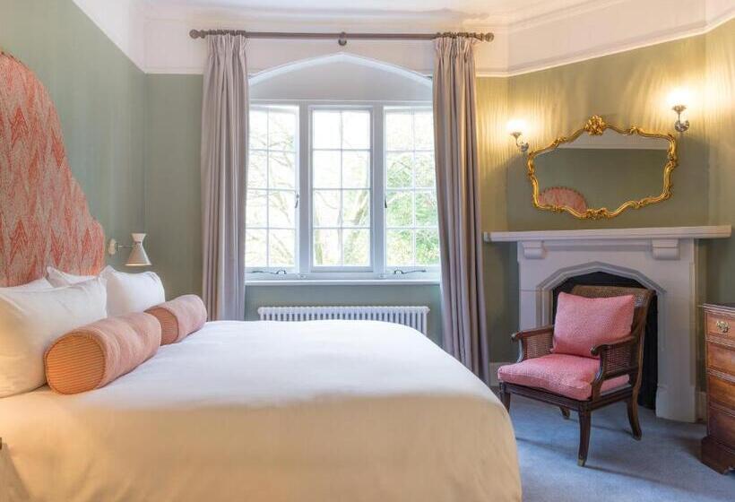 בית מלון כפרי Burley Manor