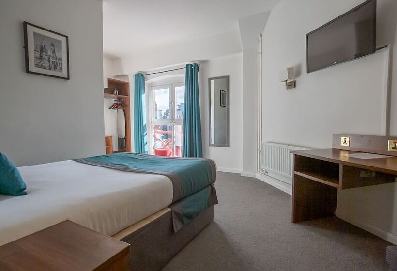 בית מלון כפרי Castlefield