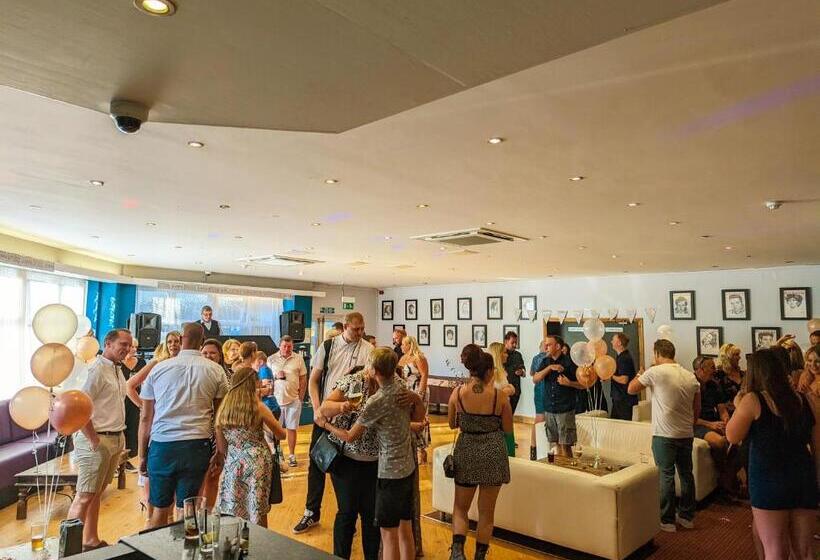 Celebrity Bournemouth East Cliff By Villare Hotels