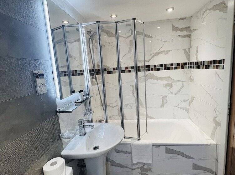 Cheshire Hotel Central London