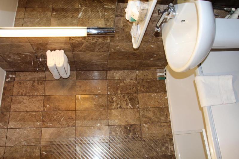 Cheshire Hotel Central London