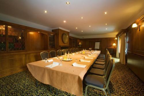 فندق Cisswood House