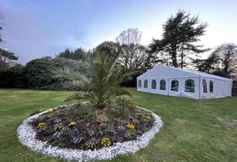 هتل Buckerell Lodge