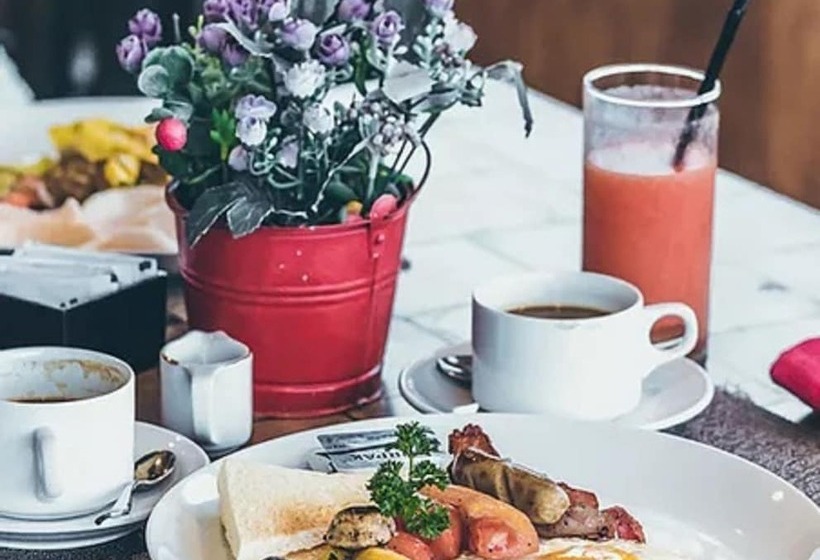 هتل Buckerell Lodge