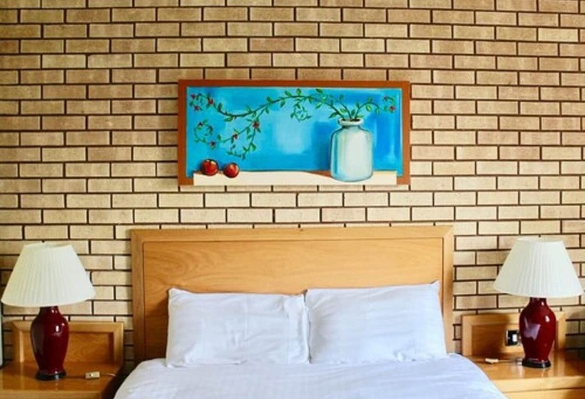 هتل Buckerell Lodge