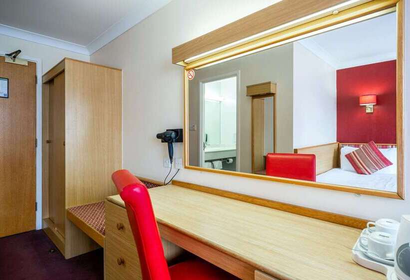 Отель Comfort Inn Arundel