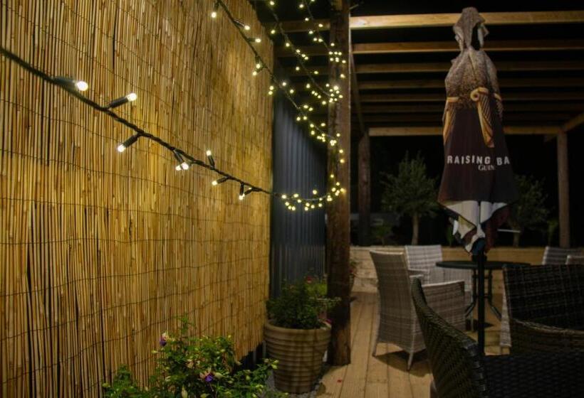 فندق Dartmoor Lodge