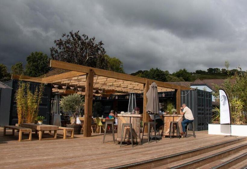 فندق Dartmoor Lodge