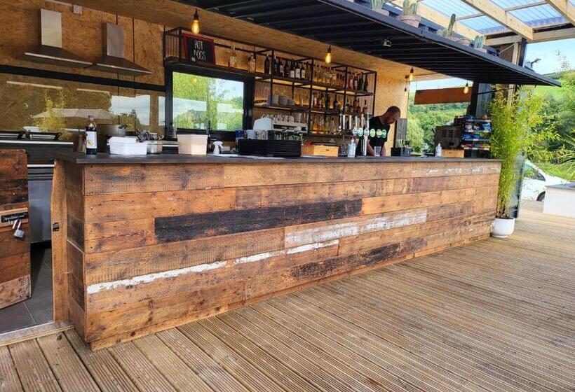 فندق Dartmoor Lodge