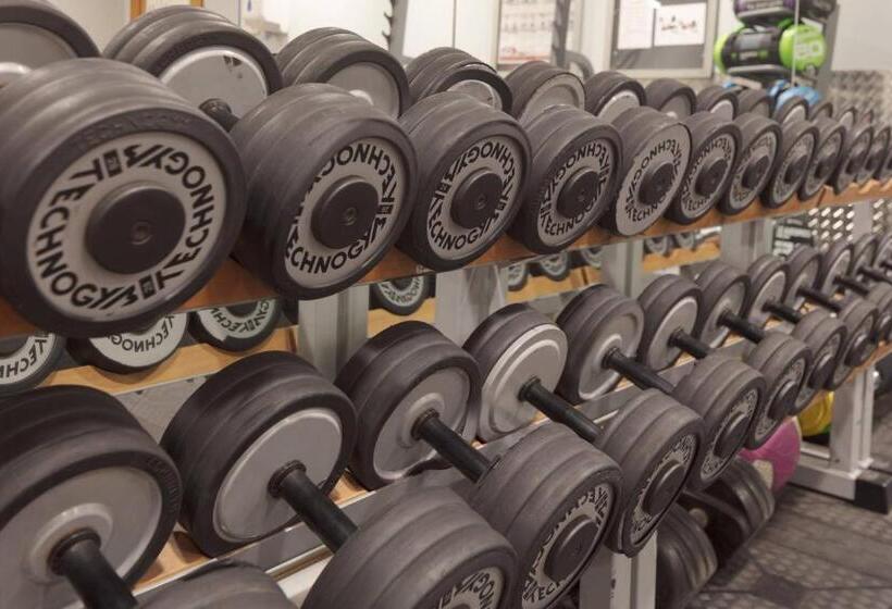 Delta Hotels By Marriott Cheltenham Chase