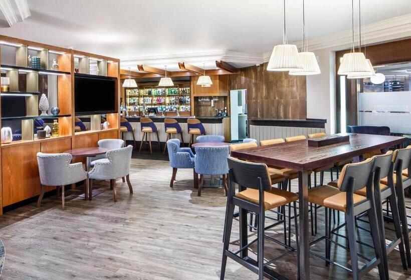 Delta Hotels By Marriott Cheltenham Chase