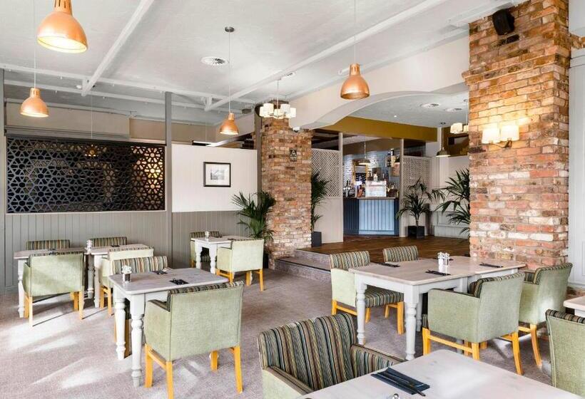 Dragonfly Hotel Colchester