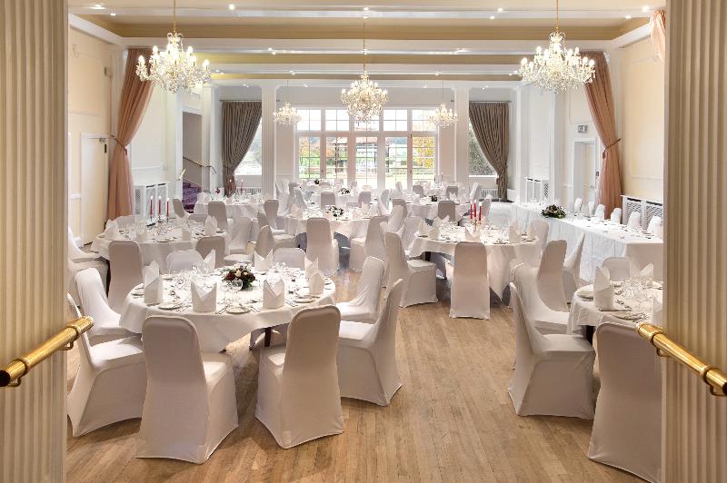 فندق Ednam House