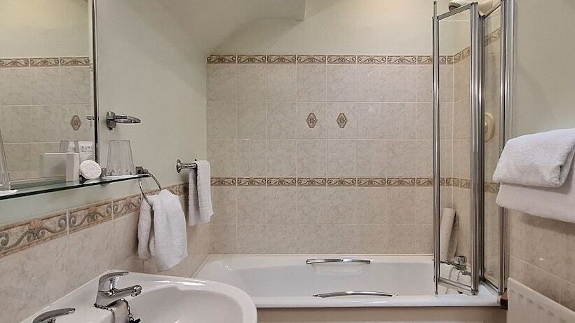 בית מלון כפרי Enniskeen Country House