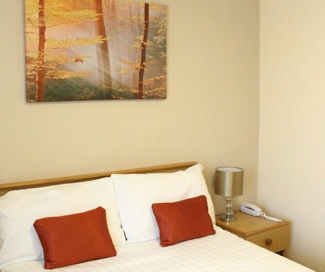 فندق Exeter Court