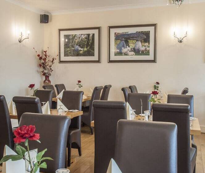 فندق Exeter Court