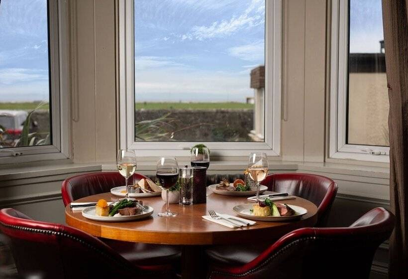 בית מלון כפרי Fairfield House