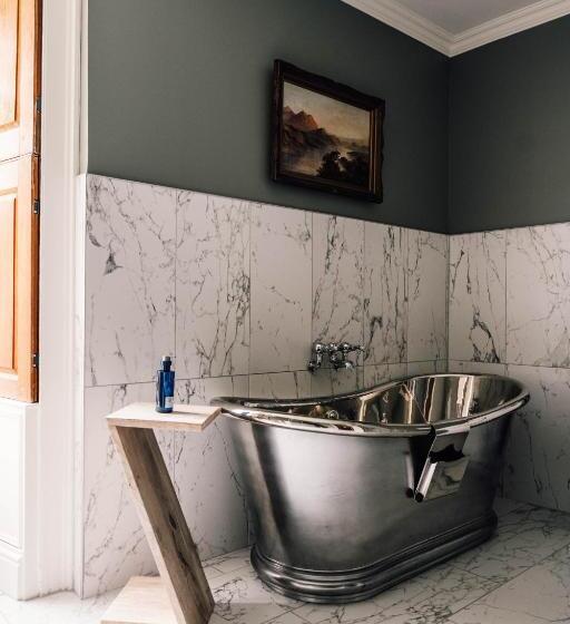 Отель Forss House