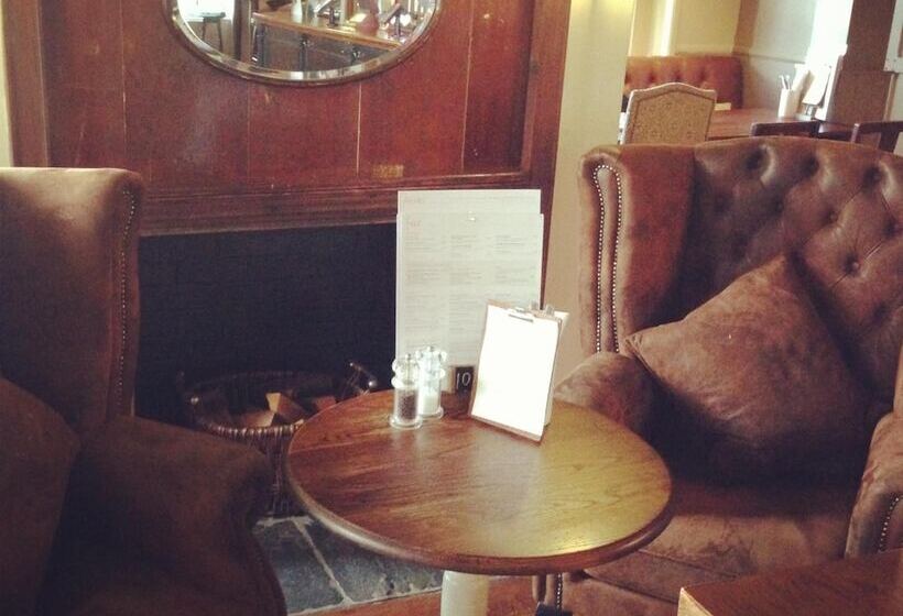 Отель Fountain Inn By Greene King Inns