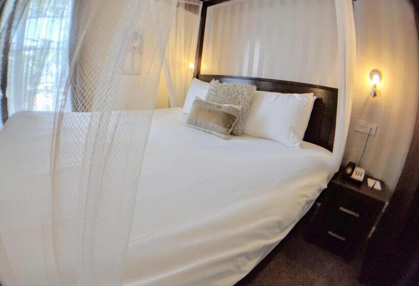 فندق Gainsborough House