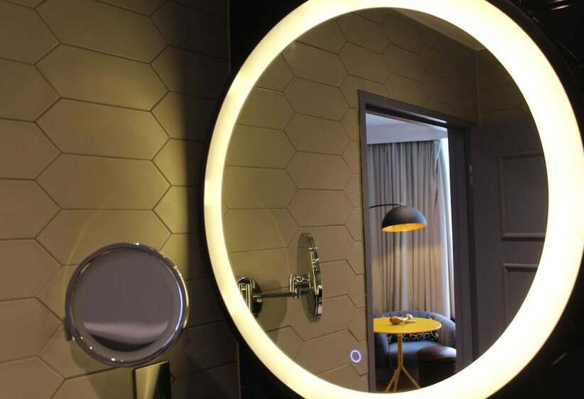 בית מלון כפרי The Gardens