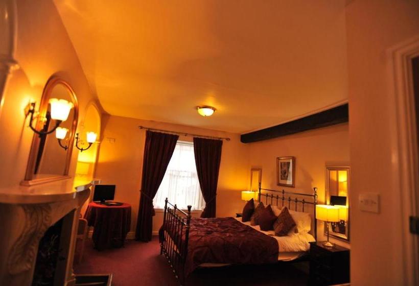 בית מלון כפרי The George