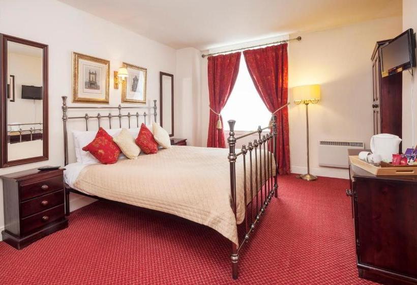 בית מלון כפרי The George