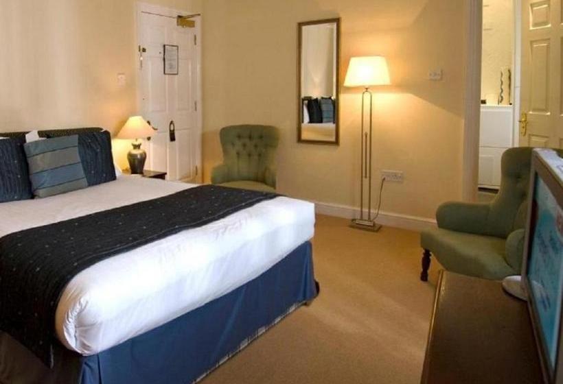 בית מלון כפרי Ghyll Manor Country