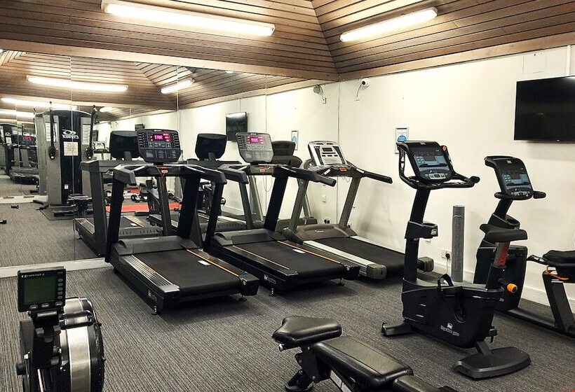 Glynhill Hotel & Spa Near Glasgow Airport