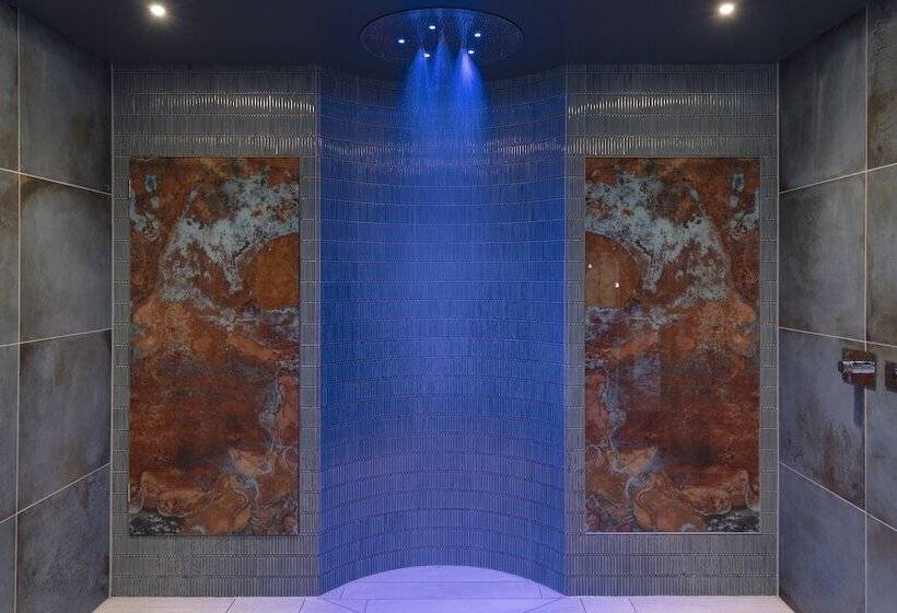 Golf View Hotel & Spa