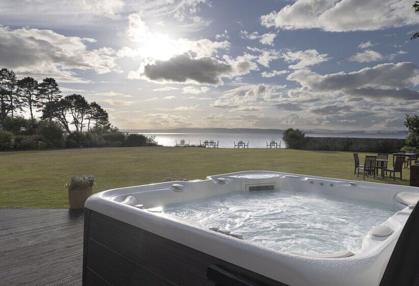 Golf View Hotel & Spa