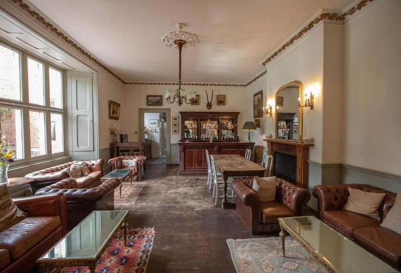 호텔 Grafton Manor