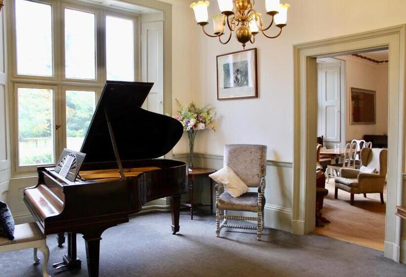 호텔 Grafton Manor