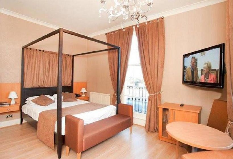 هتل Grand St Leger