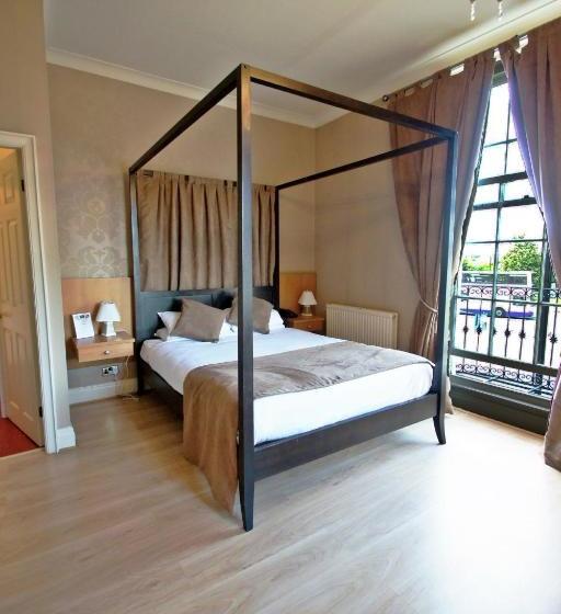 هتل Grand St Leger