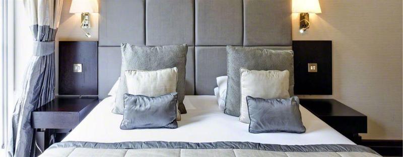 ホテル Grange White Hall