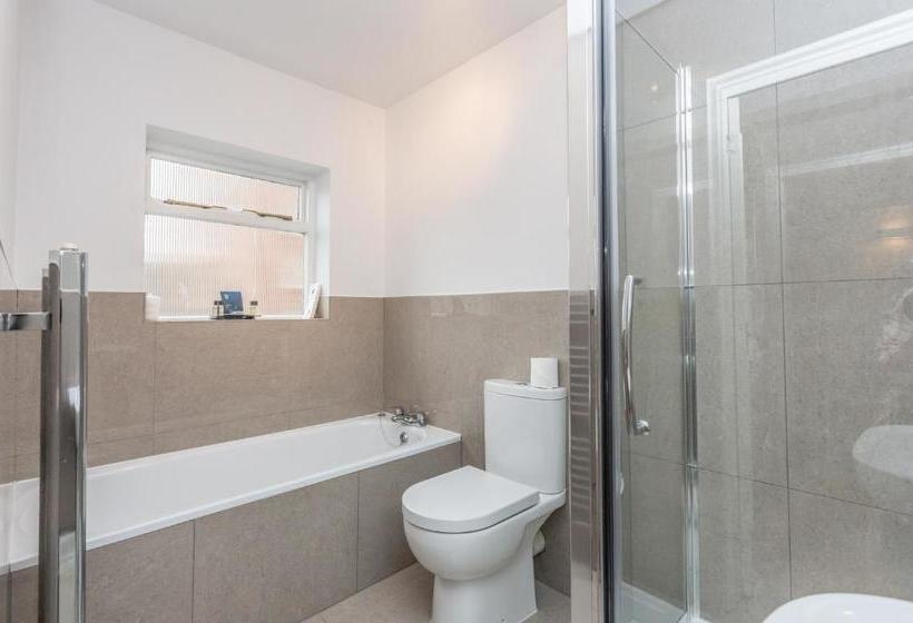 Отель Granville