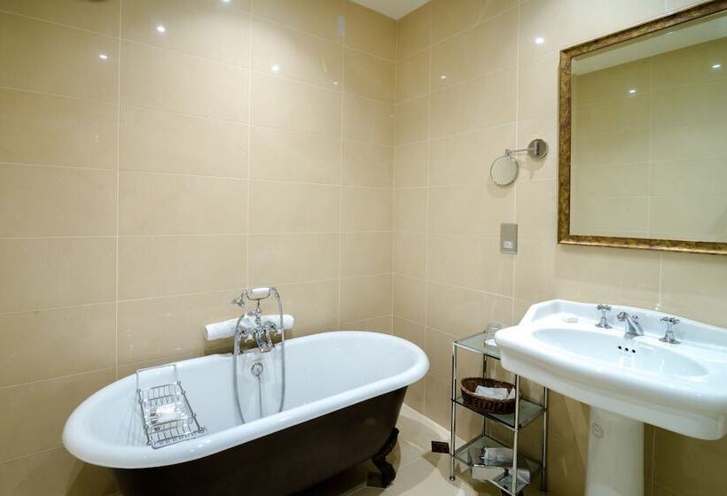 Greywalls Hotel & Chez Roux