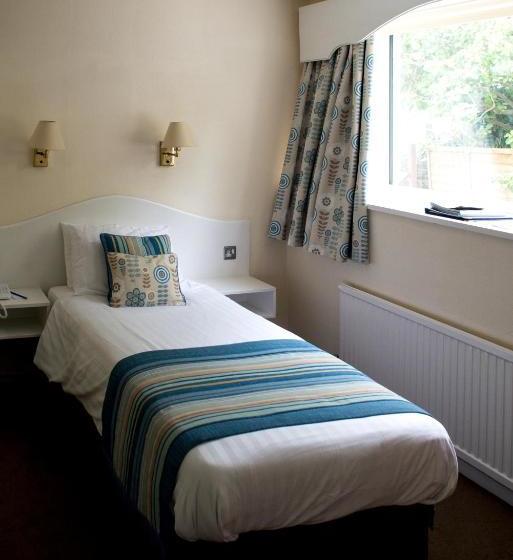 בית מלון כפרי The Hannafore Point