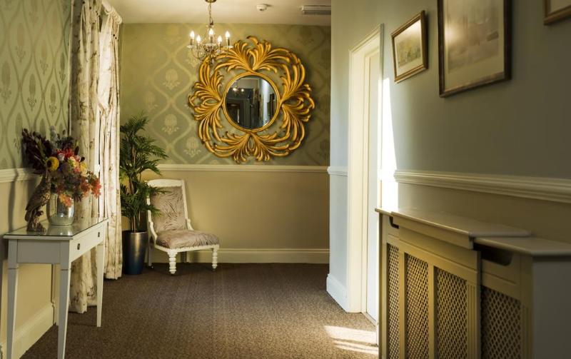 Hatherley Manor Hotel & Spa