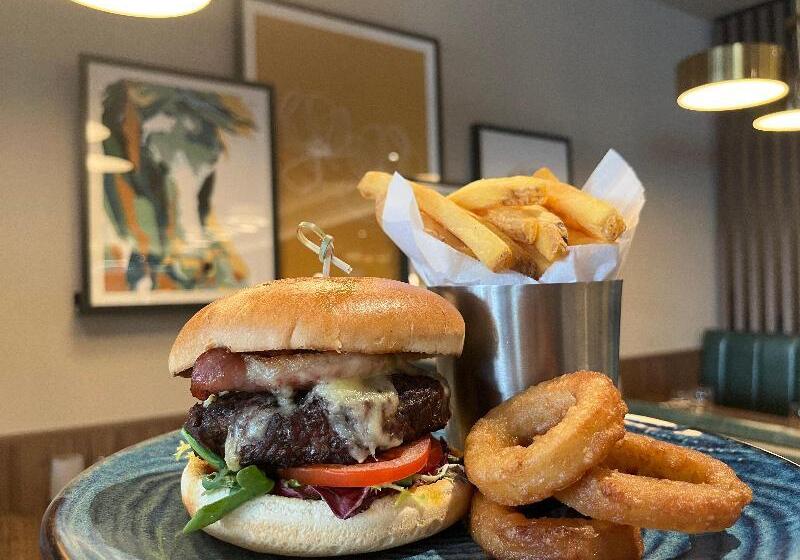 ホテル Holiday Inn London Gatwick   Worth, An Ihg