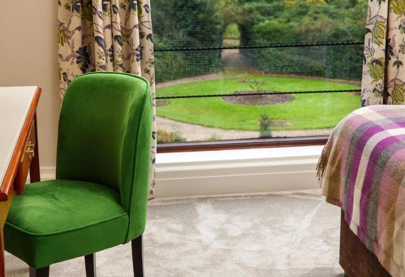 בית מלון כפרי Mercure Burton Upon Trent Newton Park