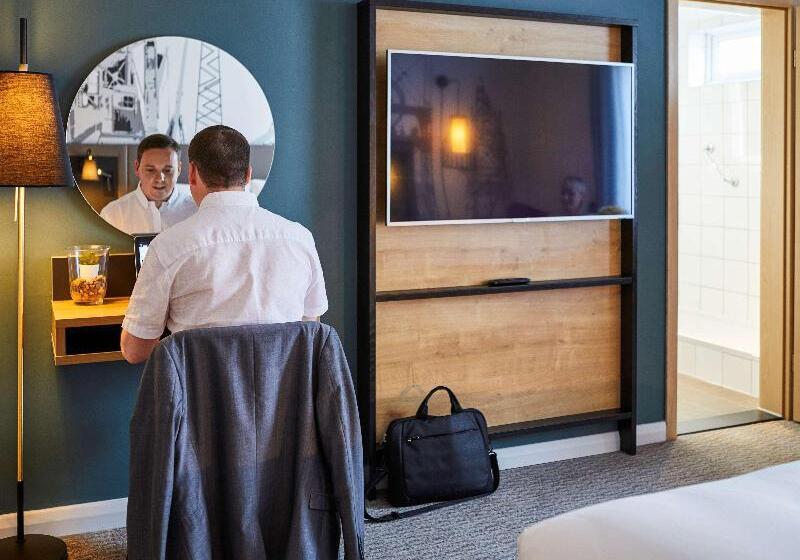 酒店 Mercure Cardiff North