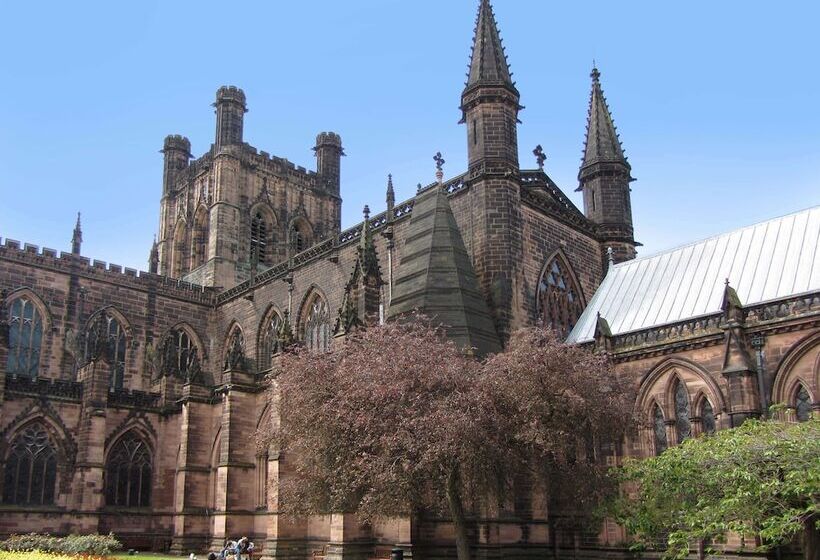 ホテル Mercure Chester Abbots Well