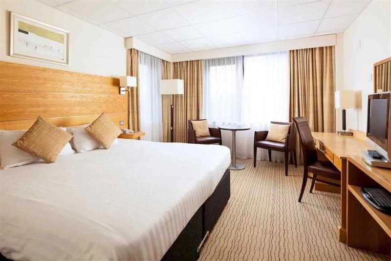 בית מלון כפרי Mercure Hull Grange Park