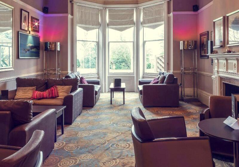 בית מלון כפרי Mercure Hull Grange Park