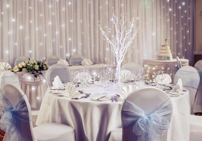 בית מלון כפרי Mercure Hull Grange Park