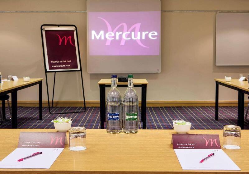 בית מלון כפרי Mercure Hull Grange Park