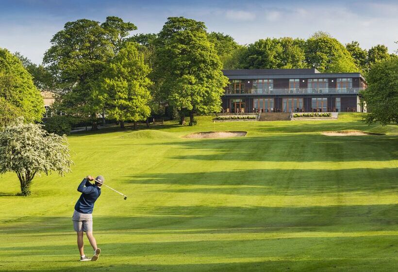 Oulton Hall Hotel, Spa & Golf Resort