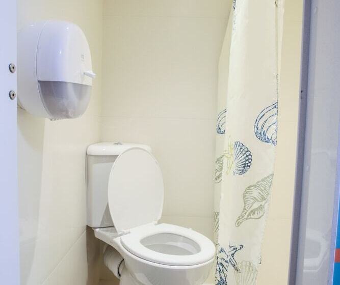 Отель Smart Hyde Park View Hostel